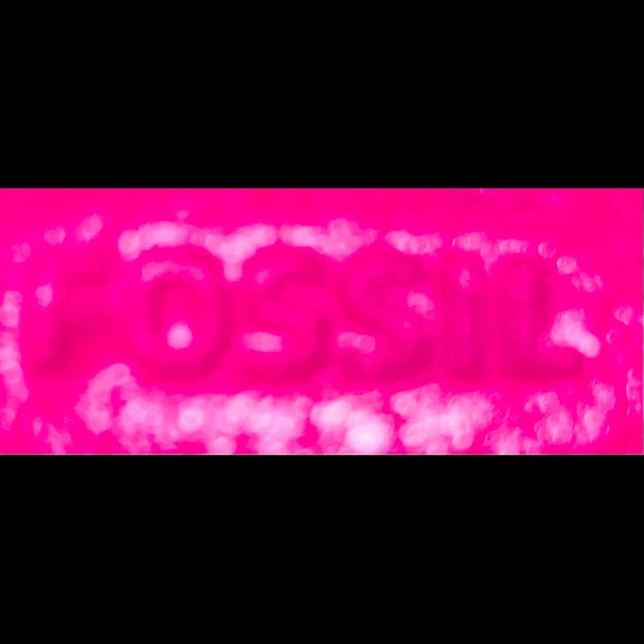 Women’s FOSSIL PINK WALLET - Picture 1 of 4